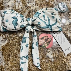 Agua bendita BikiniTop